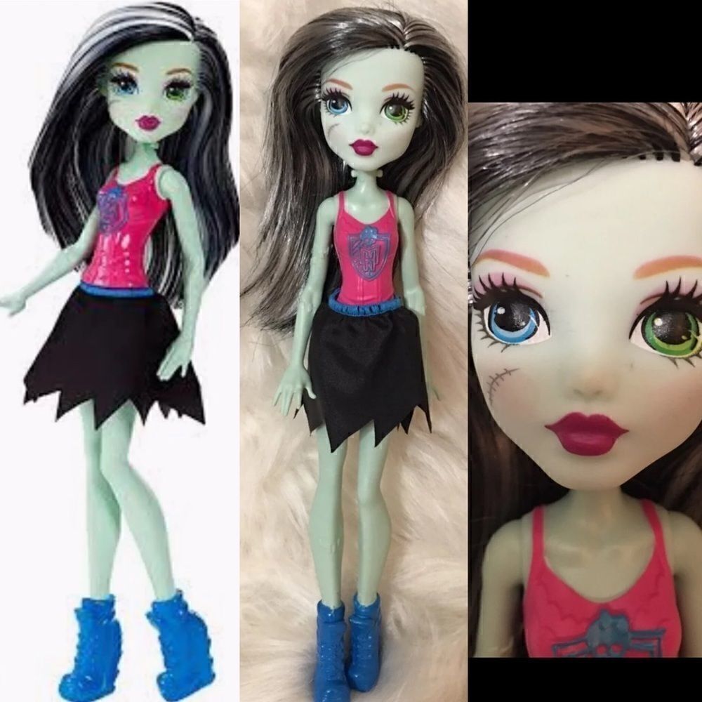Monster High Cheer Leader! GHOUL SPIRIT Frankie Stien